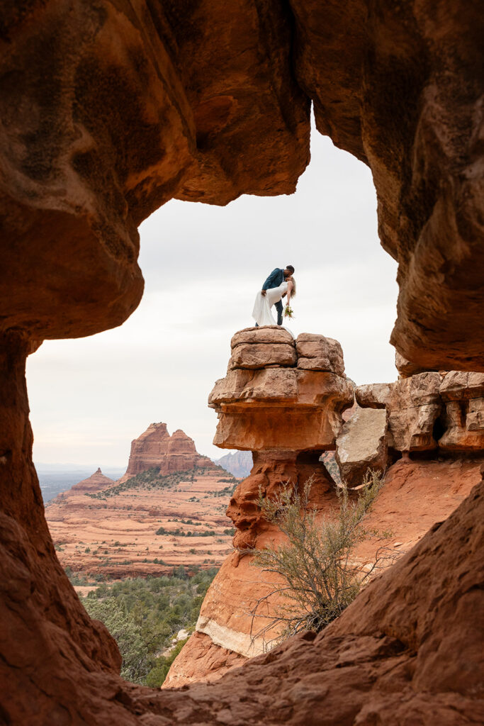 sedona elopement at merry go round rock