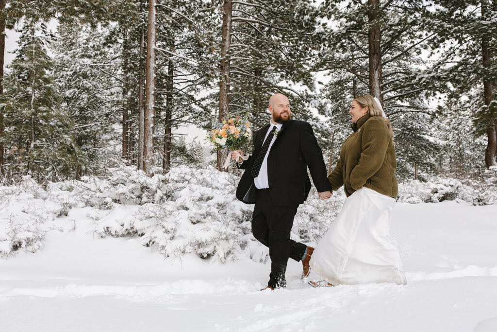 snowy elopement in Lake Tahoe
