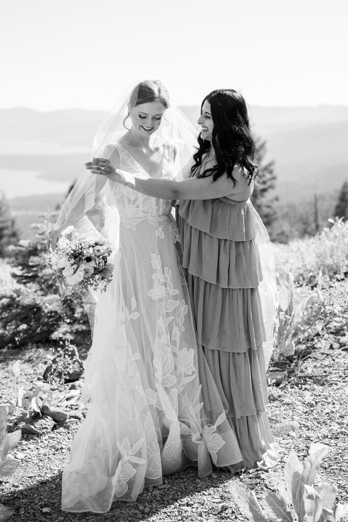 bride and her friend during a lake tahoe micro wedding